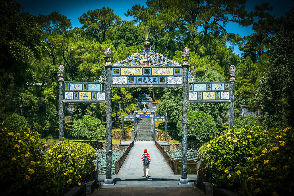 Experience Vietnam’s heritage with visa-prepared tours
